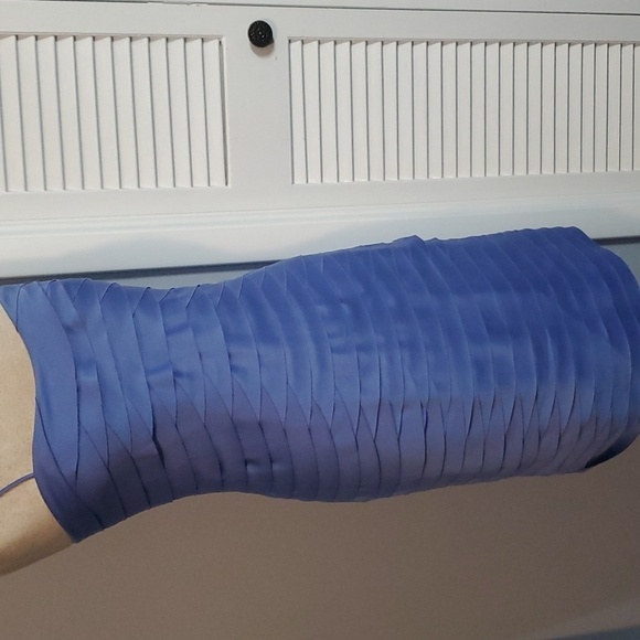 NWOT JS COLLECTION PERIWINKLE TIERED FORMAL W/WO STRAPS BUILT IN BRA - Picture 1 of 16